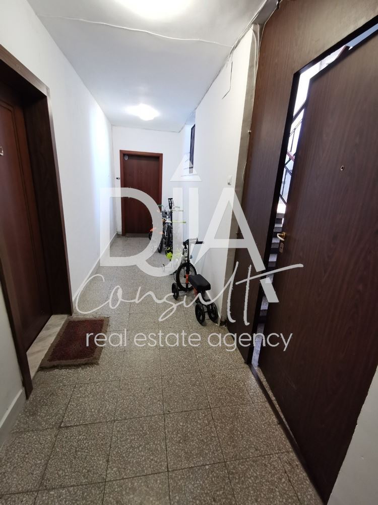 2-стаен апартамент под наем в кв.Лагера - 0