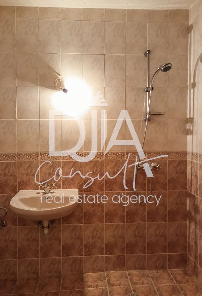 Двустаен апартамент за продажба и готов за живеене в кв. Витоша. - 0