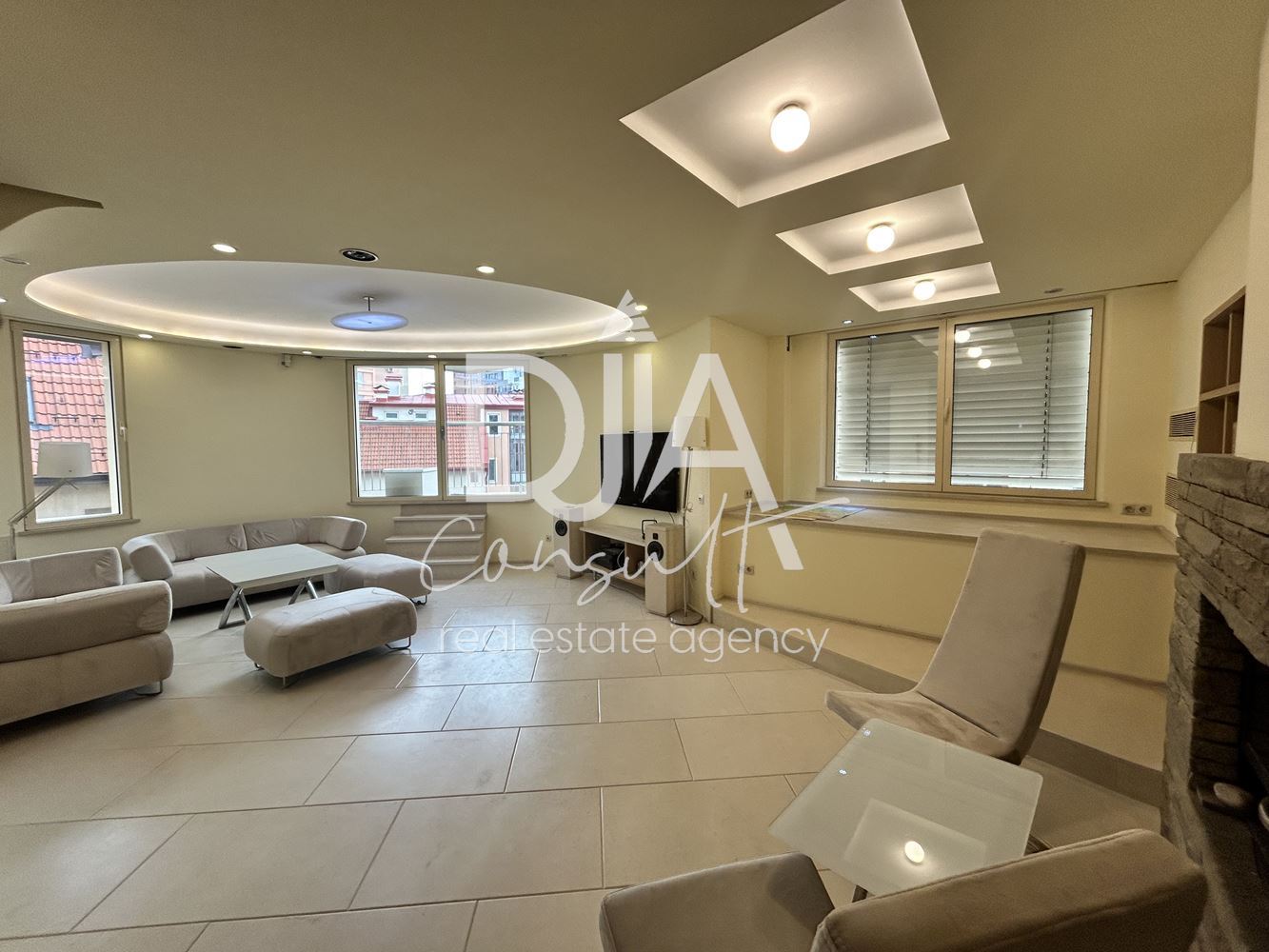 Изключително светъл мезонет на три нива, покривна тераса 360 градуса и гараж за продажба в кв. Манастирски ливади-0 Изключително светъл мезонет на три нива, покривна тераса 360 градуса и гараж за продажба в кв. Манастирски ливади - 0