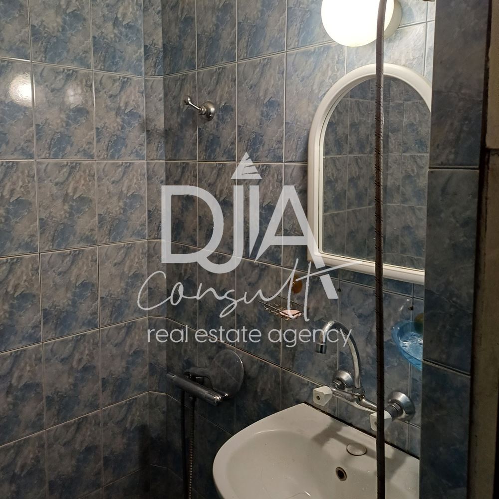 Предлага ексклузивно под наем, двустаен апартамент в Люлин 4, ет.4-0 Предлага ексклузивно под наем, двустаен апартамент в Люлин 4, ет.4 - 0