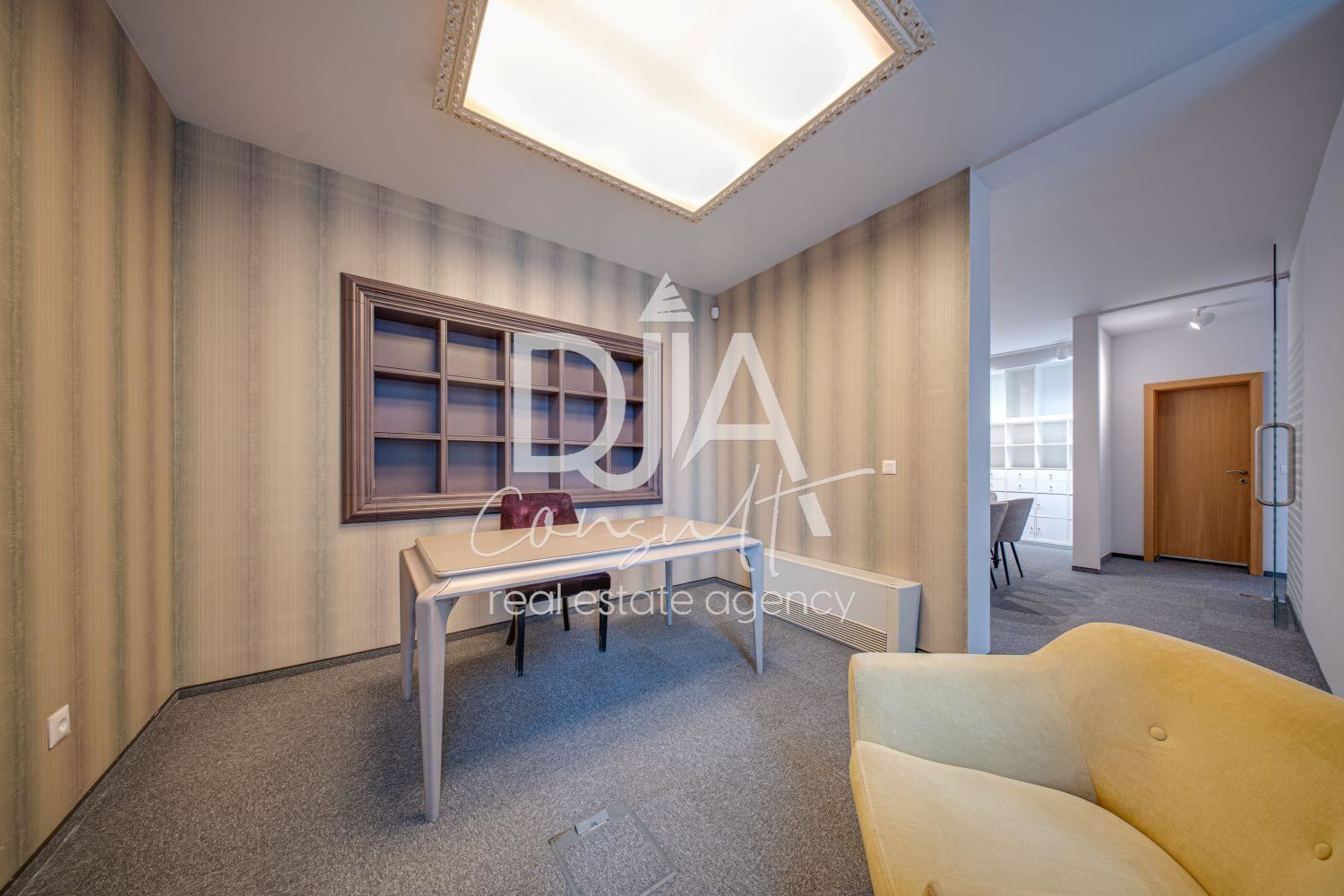 МОДЕРЕН ОФИС В ПРЕСТИЖНАТА СГРАДА „ЖАКЛИН“ – БУЛ. БЪЛГАРИЯ 58 | ПРЕДСТАВИТЕЛНА БИЗНЕС ЛОКАЦИЯ-0 МОДЕРЕН ОФИС В ПРЕСТИЖНАТА СГРАДА „ЖАКЛИН“ – БУЛ. БЪЛГАРИЯ 58 | ПРЕДСТАВИТЕЛНА БИЗНЕС ЛОКАЦИЯ - 0