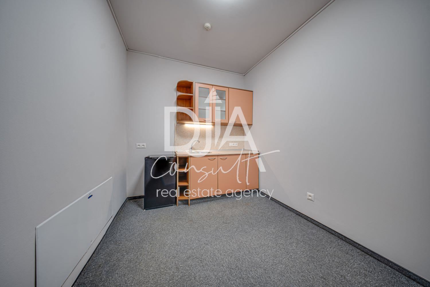 МОДЕРЕН ОФИС В ПРЕСТИЖНАТА СГРАДА НА БУЛ. БЪЛГАРИЯ 58 | ПРЕДСТАВИТЕЛНА БИЗНЕС ЛОКАЦИЯ - 0